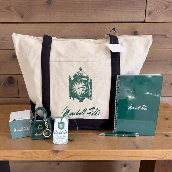 Marshall Field’s Large Tote Notebook Pen Notepad Key Chain & Gift Tag. NWT